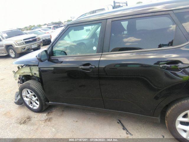 KNDJ23AU5L7056951 KIA SOUL S