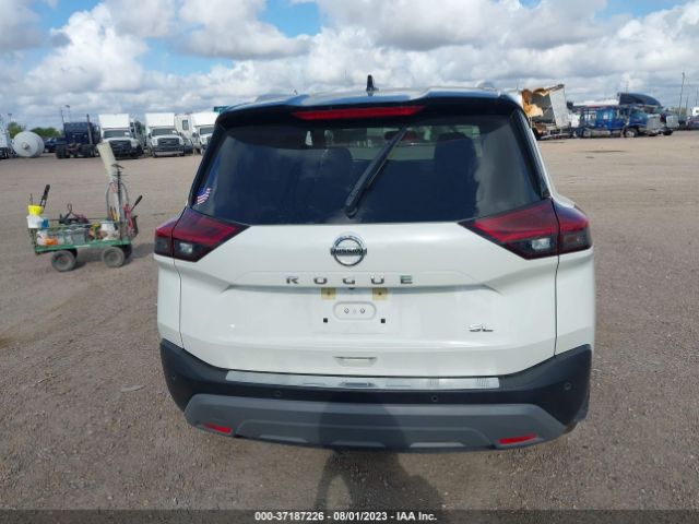 JN8AT3CA6MW015627 Nissan Rogue Sl