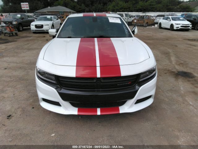 2C3CDXJG8GH127711 Dodge Charger Sxt