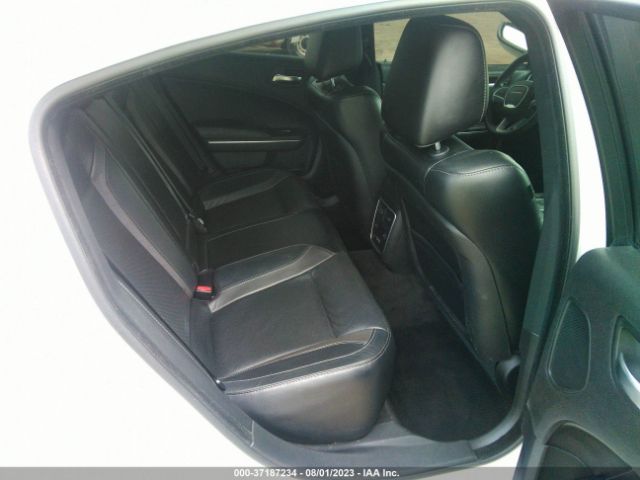 2C3CDXJG8GH127711 Dodge Charger Sxt