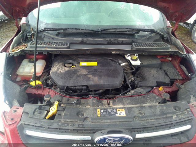 1FMCU0GX9GUC56950 Ford ESCAPE SE