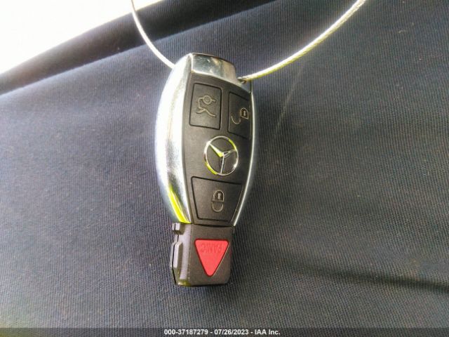 WDCGG5HB2FG394589 Mercedes-Benz Glk-class Glk 350