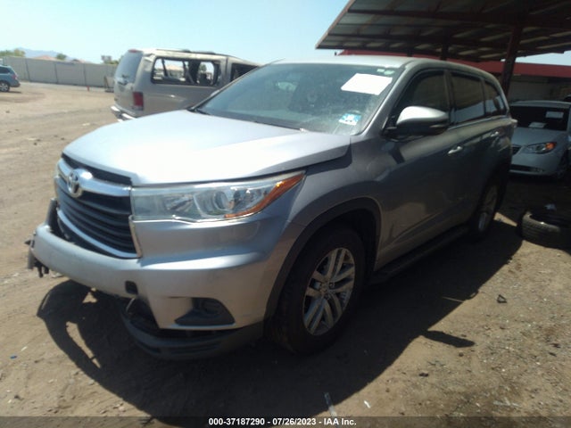 Toyota Highlander Le 2015 5TDBKRFH2FS078435 Image 2