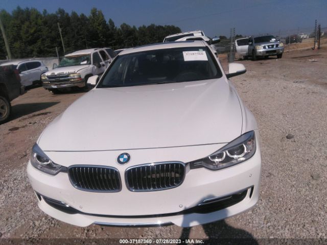 WBA3A9C52EF478024 BMW 3 Series 335i