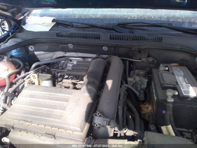 3VW2B7AJ6HM354629 Volkswagen Jetta 1.4t S