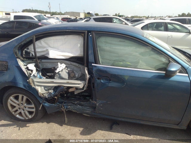 3VW2B7AJ6HM354629 Volkswagen Jetta 1.4t S