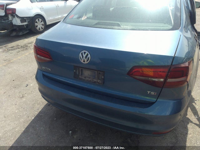 3VW2B7AJ6HM354629 Volkswagen Jetta 1.4t S