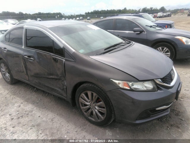 2014 19XFB2F53EE252245 main image