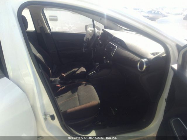 3N1CN8FVXNL843717 Nissan VERSA SR