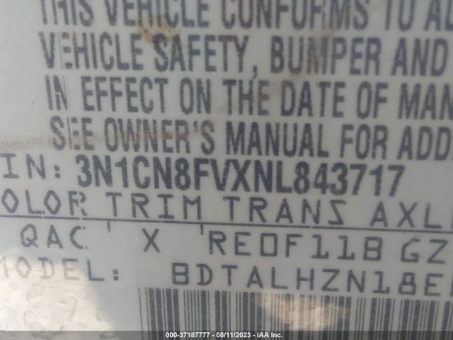 3N1CN8FVXNL843717 Nissan VERSA SR