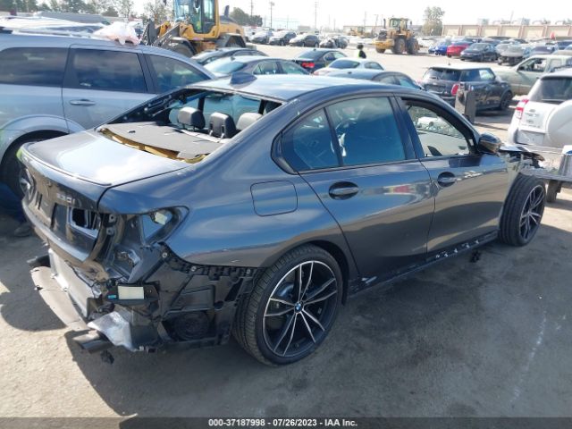3MW5R1J01N8C44413 BMW 3 Series 330i