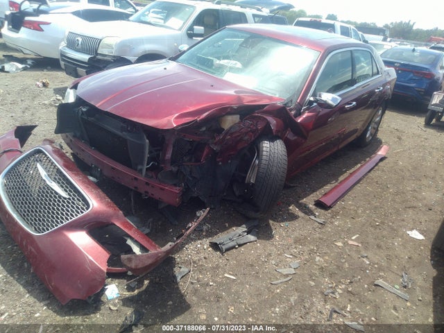 2C3CCAKG3JH304672 Chrysler 300 Limited