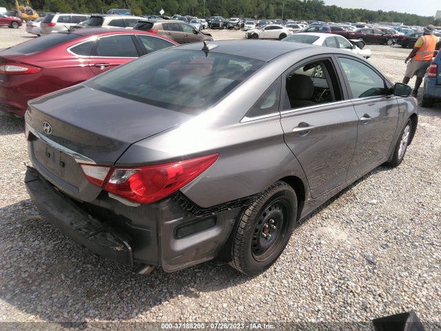 2013 HYUNDAI SONATA GLS VIN: 5NPEB4AC3DH569210