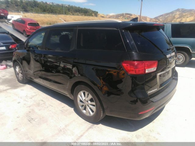 KNDMB5C19F6068834 KIA SEDONA LX