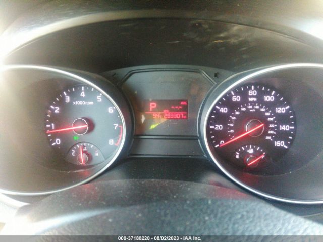 KNDMB5C19F6068834 KIA SEDONA LX