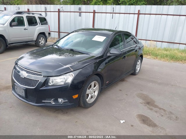 Chevrolet Cruze 1lt 2014 1G1PC5SB2E7188058 Image 2