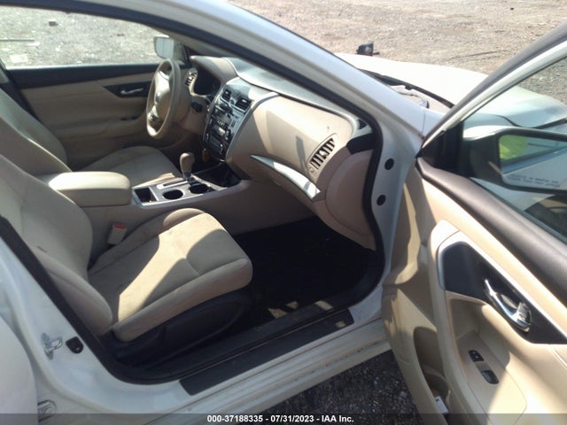 Nissan Altima 2.5 S 2015 1N4AL3AP3FN392613 Image 5