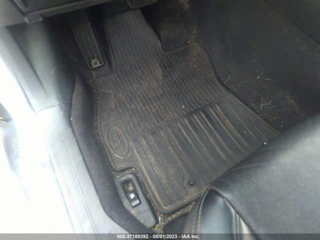 4S4BSENC4H3302643 Subaru Outback Limited