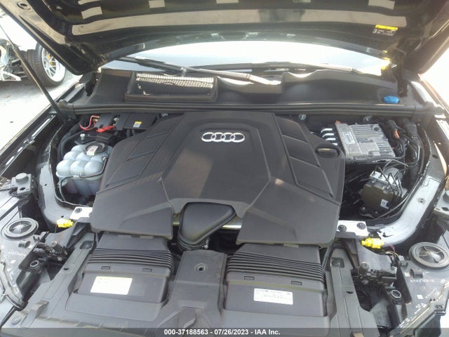 WA1LXAF71MD013447 Audi Q7 Premium Plus