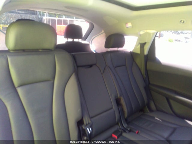 WA1LXAF71MD013447 Audi Q7 Premium Plus