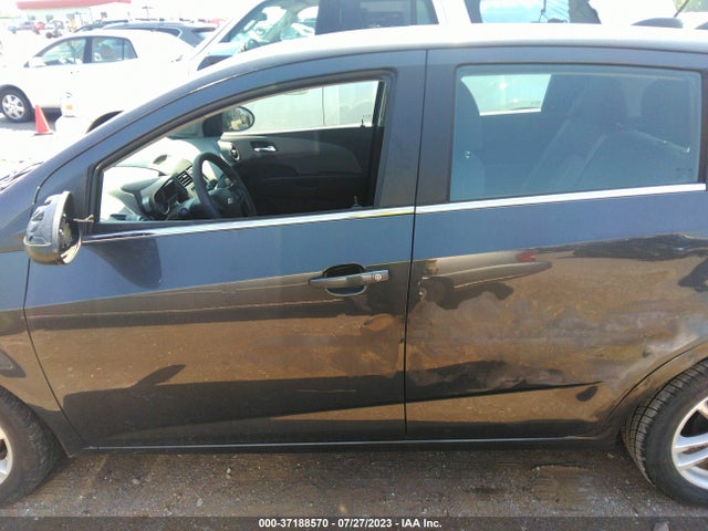 Chevrolet SONIC LT 2016 1G1JC6SBXG4149296 Image 6