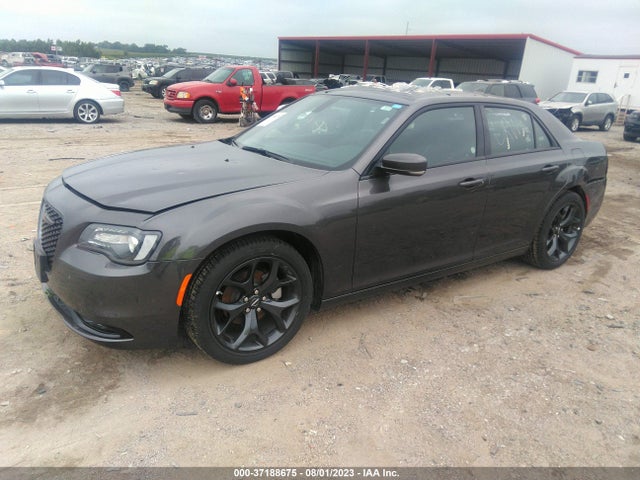 2C3CCABG5PH561129 Chrysler 300 300s