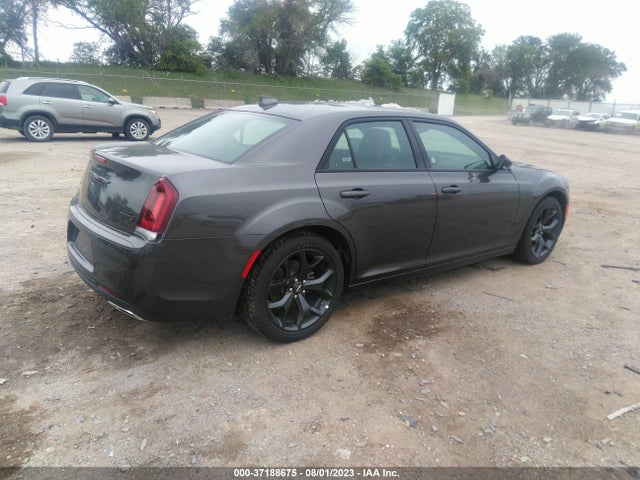 2C3CCABG5PH561129 Chrysler 300 300s