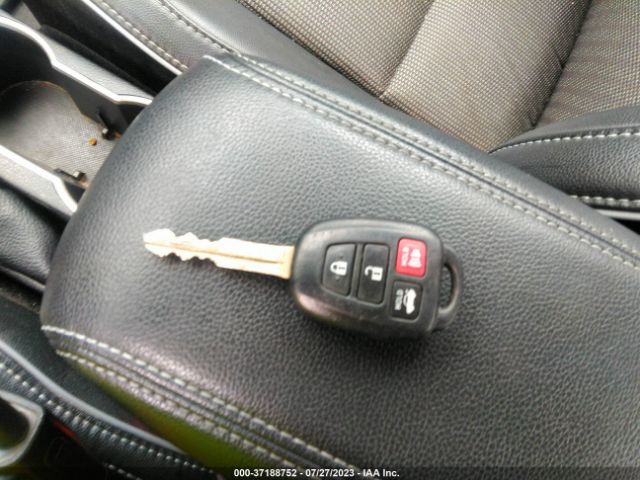 2T1BURHE1GC544024 Toyota Corolla S