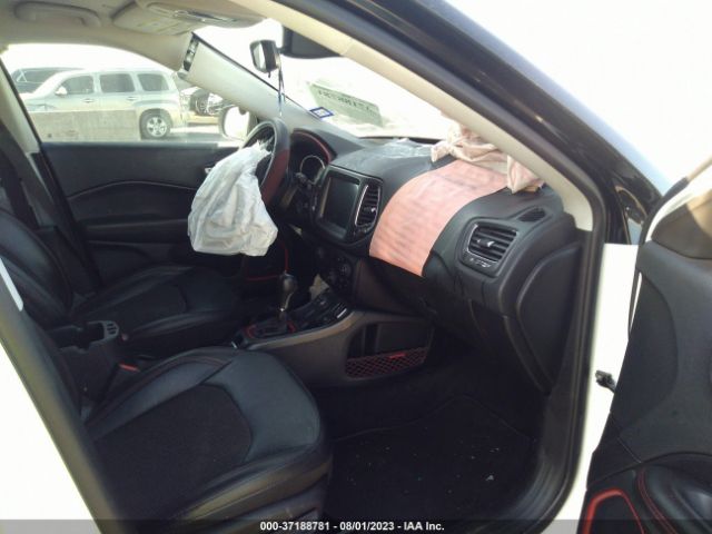 3C4NJDDB1KT752740 Jeep Compass Trailhawk
