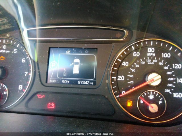 5XYPG4A58JG370152 KIA Sorento Lx V6