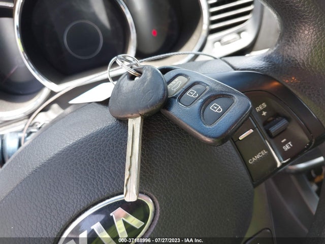 37188996 :رقم المزاد ، 5XXGM4A76DG126020 vin ، 2013 Kia Optima Lx مزاد بيع