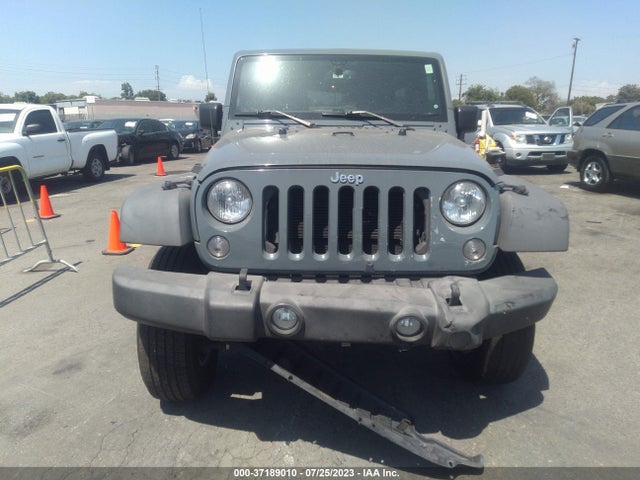 1C4BJWFG8FL678015 Jeep Wrangler Unlimited Rubicon
