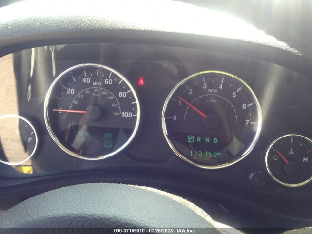 1C4BJWFG8FL678015 Jeep Wrangler Unlimited Rubicon
