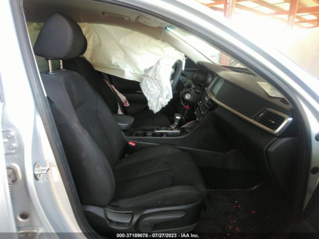 5XXGT4L36KG319195 KIA Optima Lx