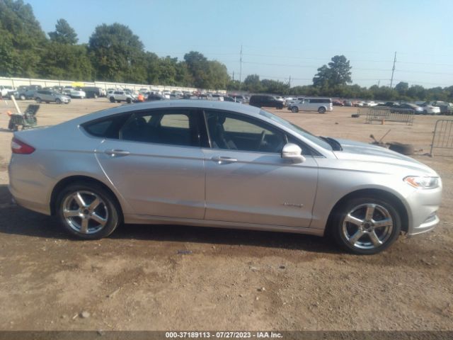 3FA6P0LU0ER121063 Ford Fusion Se Hybrid