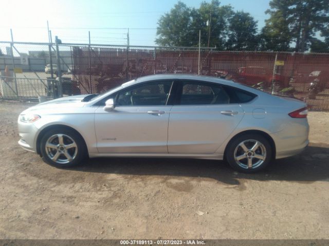3FA6P0LU0ER121063 Ford Fusion Se Hybrid