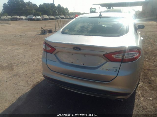 3FA6P0LU0ER121063 Ford Fusion Se Hybrid