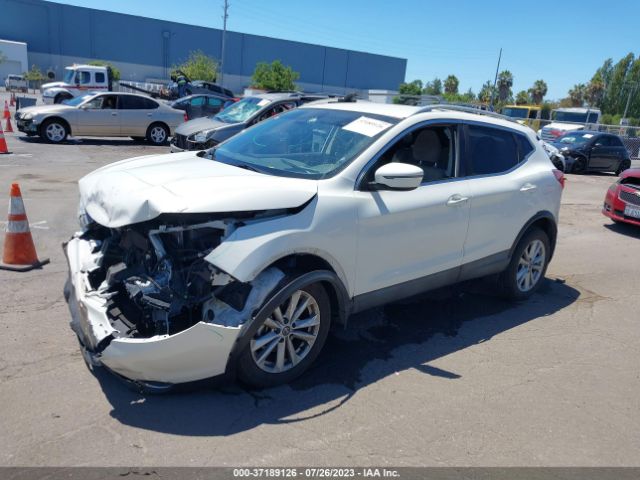 JN1BJ1CPXKW525784 Nissan Rogue Sport Sv
