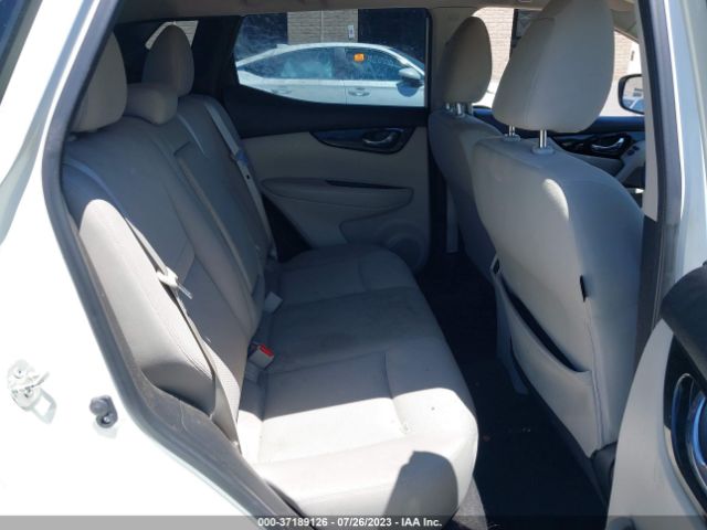 JN1BJ1CPXKW525784 Nissan Rogue Sport Sv
