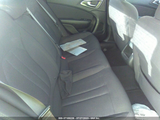 1C3CCCAB3FN652326 Chrysler 200 Limited