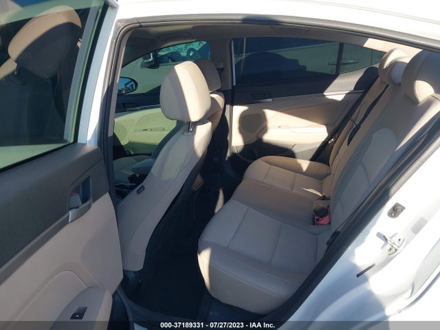 Hyundai Elantra Value Edition 2018 5NPD84LF0JH282128 Image 14