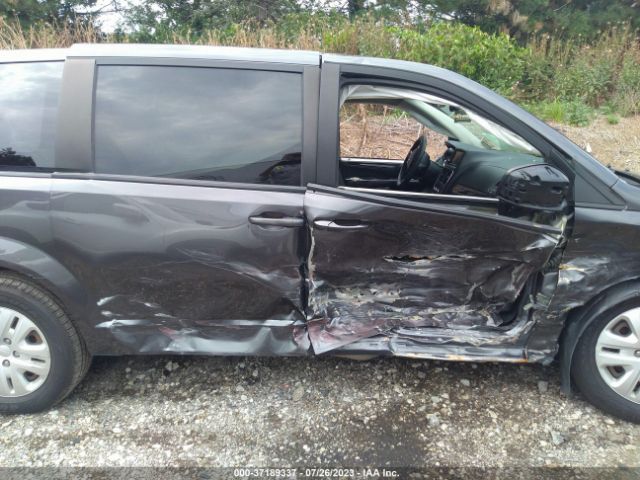 2C4RDGBG6JR150815 Dodge Grand Caravan Se