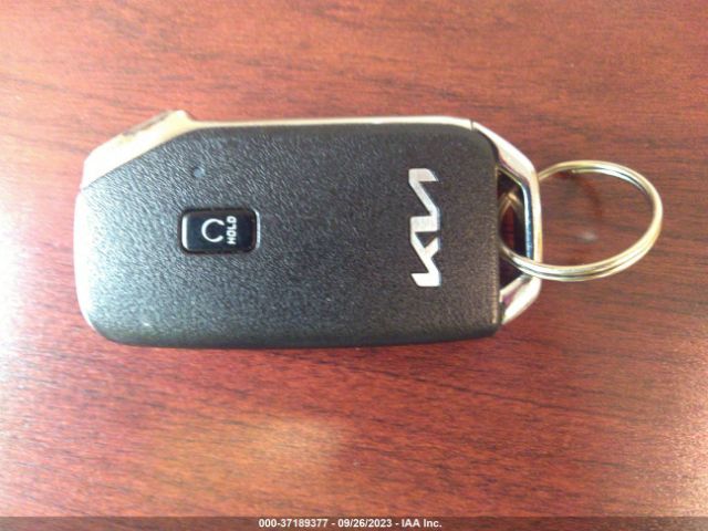KNDJ23AU1N7803299 KIA SOUL S