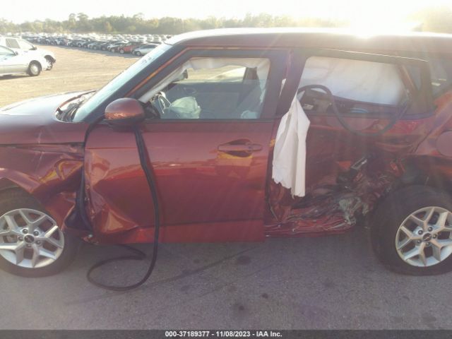 KNDJ23AU1N7803299 KIA SOUL S