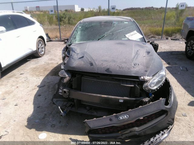 3KPF34AD2ME402562 KIA Forte Gt-line