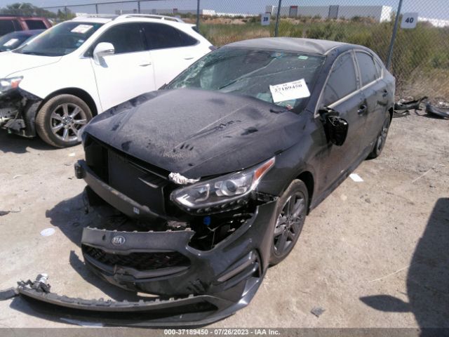 3KPF34AD2ME402562 KIA Forte Gt-line