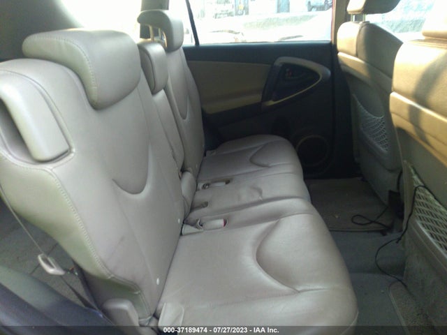 2008 TOYOTA RAV4 LTD VIN: JTMBD31V785214779