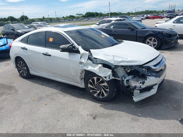 2018 19XFC2F7XJE014000 main image