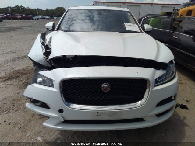 Jaguar F-PACE 35T 2017 SADCS2BV5HA085505 Image 13