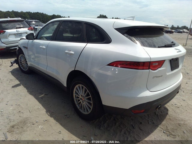2017 JAGUAR F-PACE SADCS2BV5HA085505 Photo 2